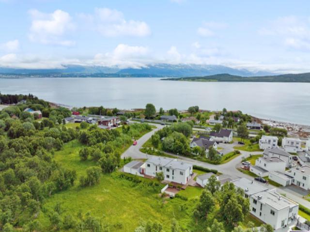 Great Villa With Amazing View Tromso Ngoại thất bức ảnh